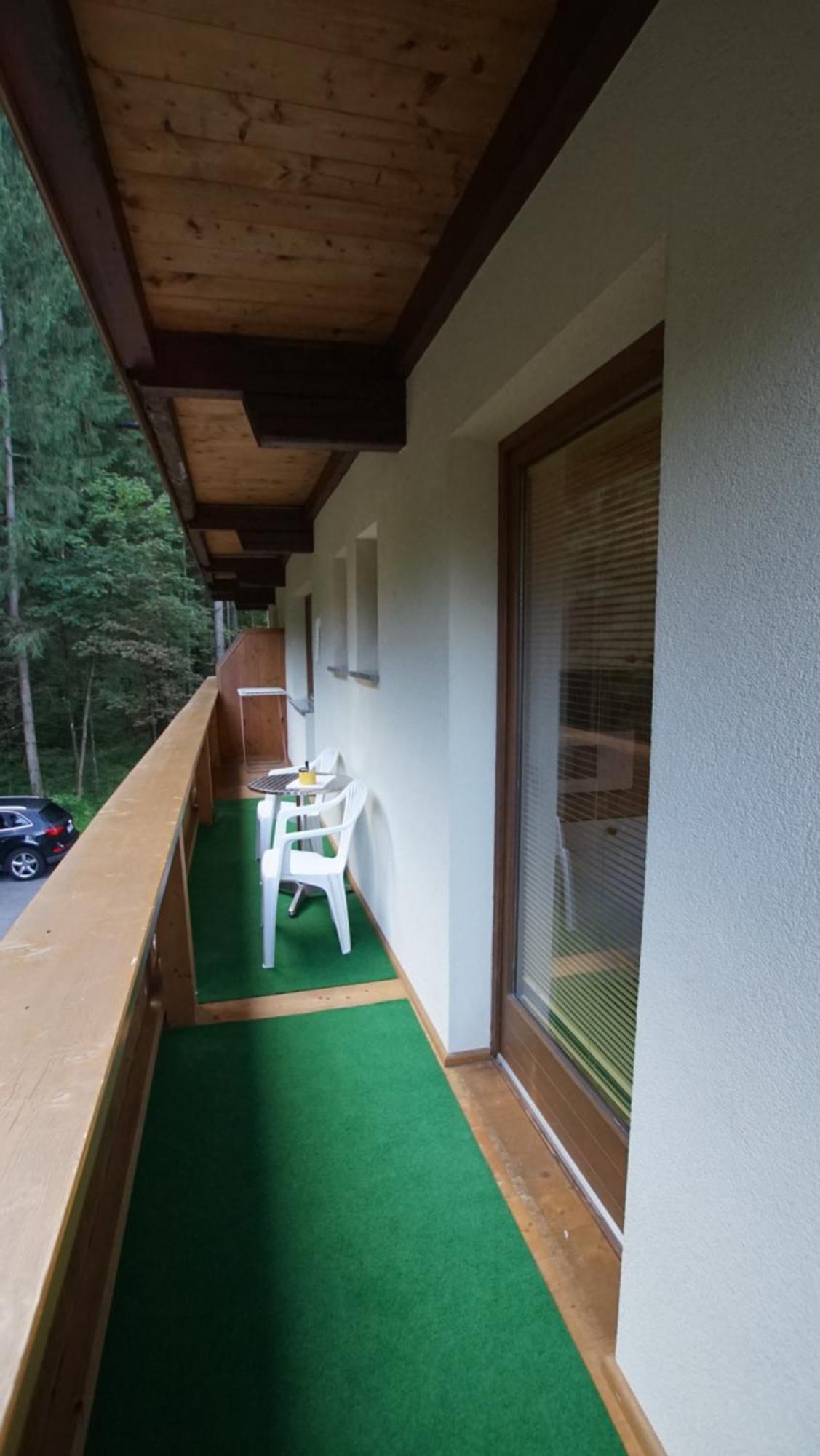 Haus Gröblacher Mayrhofen Exterior foto