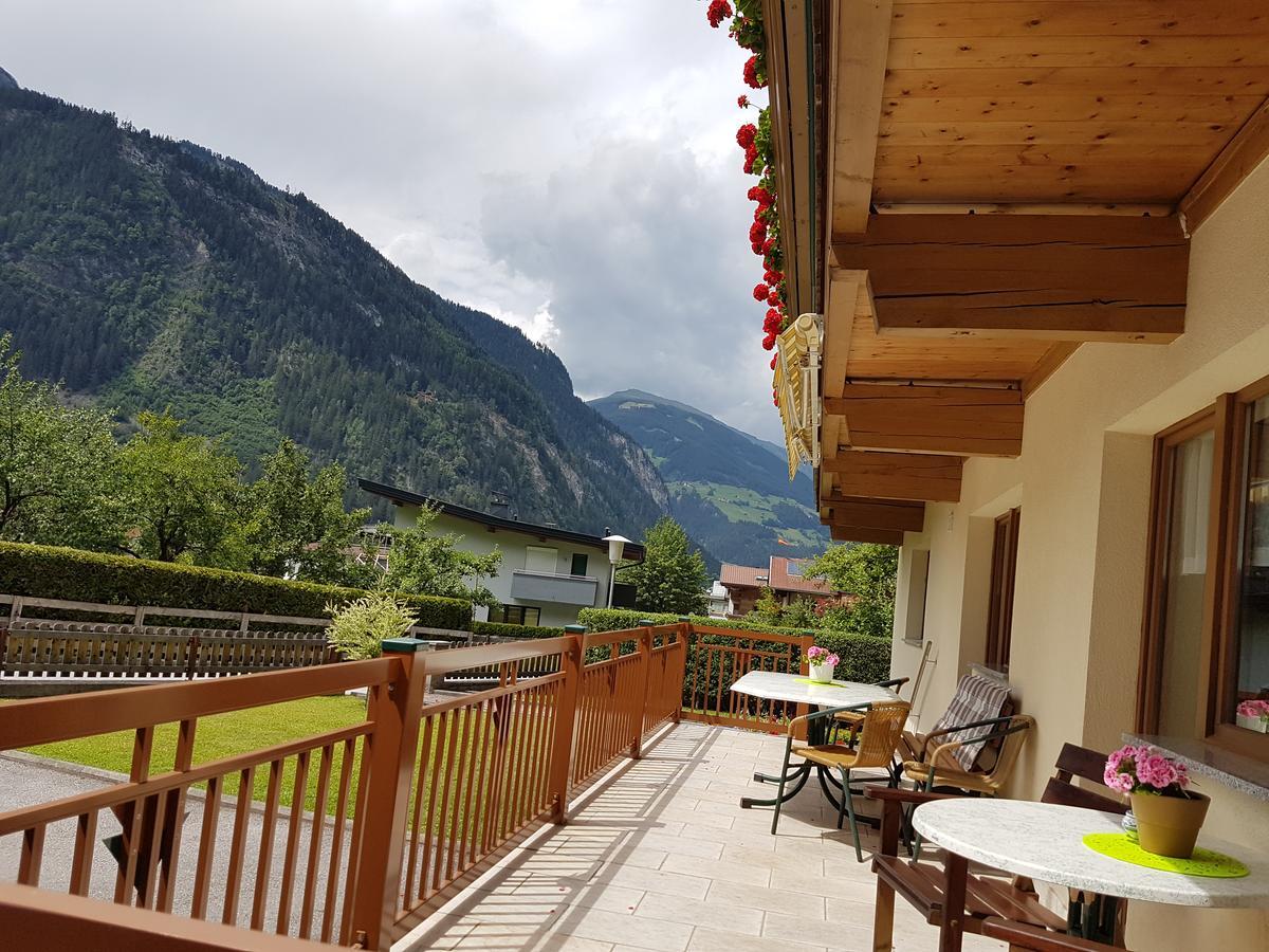 Haus Gröblacher Mayrhofen Exterior foto