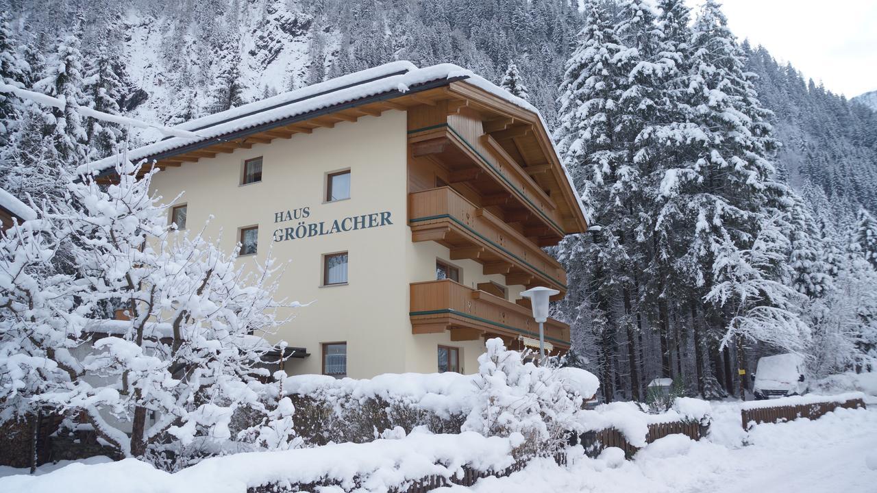 Haus Gröblacher Mayrhofen Exterior foto